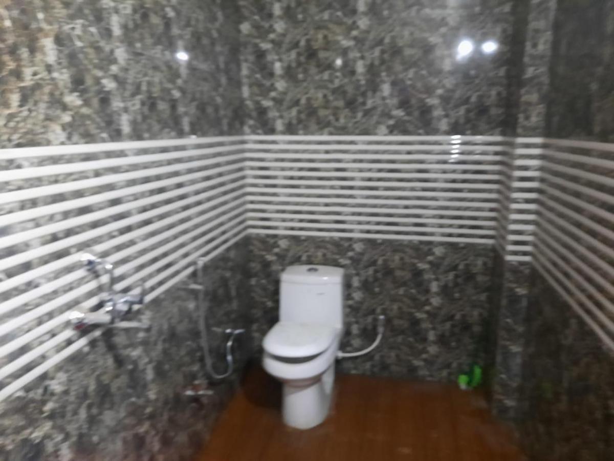 Yamnotri Dham Hotel Vrindavan Ngoại thất bức ảnh