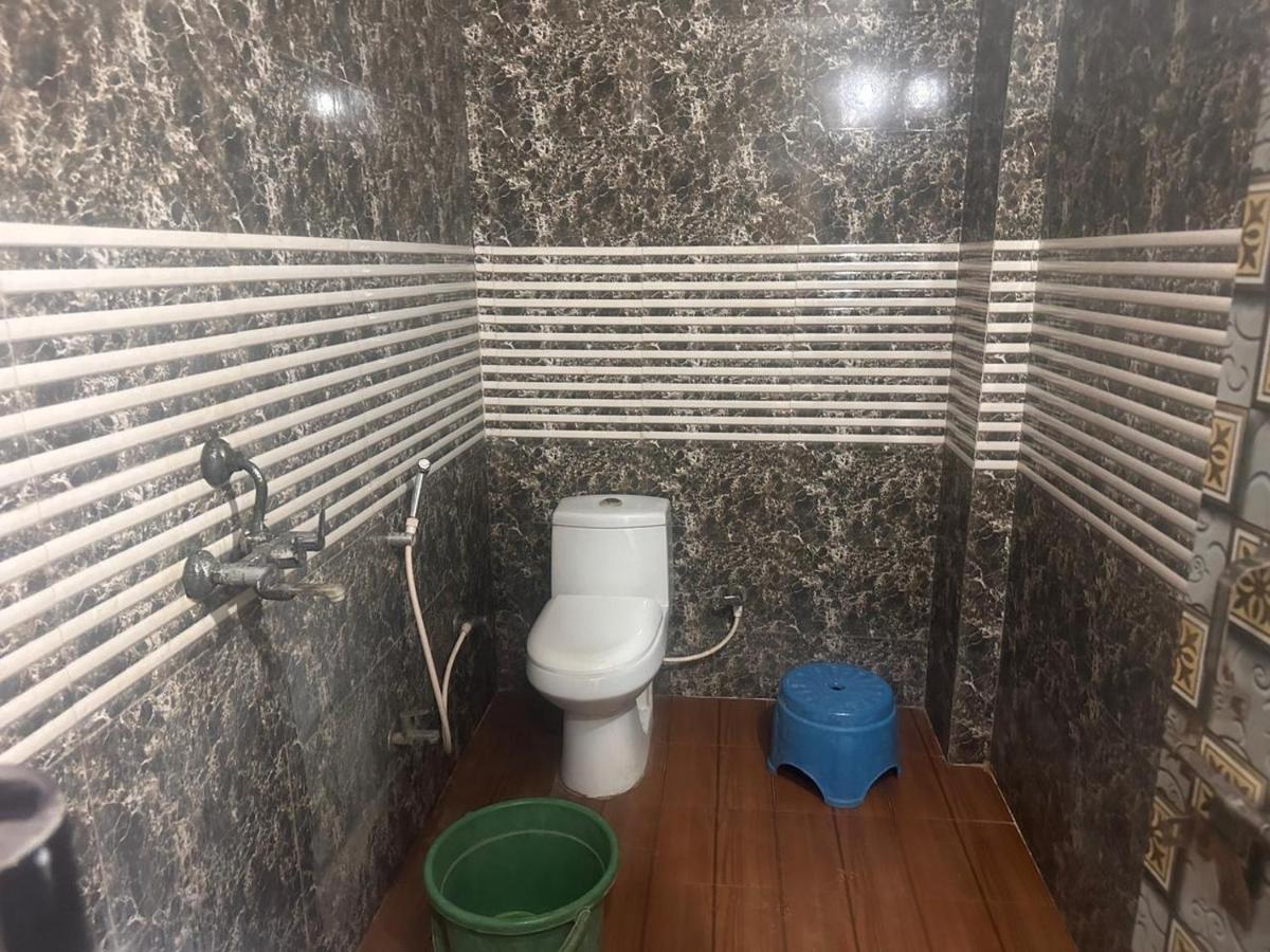 Yamnotri Dham Hotel Vrindavan Ngoại thất bức ảnh